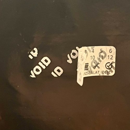 VOID nyomot hagyó 6 éves (2026-2031) felülvizsgálati biztonsági matrica, 40x15 mm, fehér