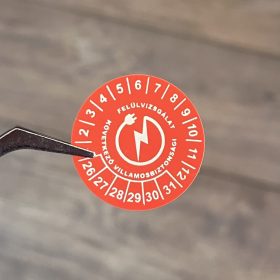   VOID nyomot hagyó 6 éves (2026-2031) villamosbiztonsági felülvizsgálati matrica 30 mm kör, piros