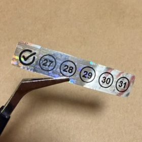   5 éves (2027-2031) felülvizsgálati hologram matrica 50x10 mm