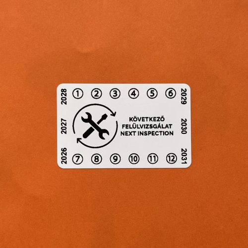 Destruktív 6 éves (2026-2031) felülvizsgálati matrica 50x32 mm, fehér
