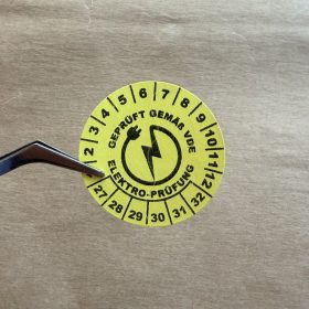   Biztonsági papír 6 éves (2027-2032) VDE felülvizsgálati matrica 35 mm kör, sárga