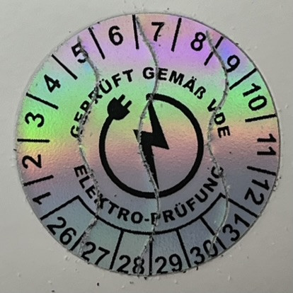 Hologramos vinyl 6 éves (2026-2031) VDE felülvizsgálati matrica 30 mm kör