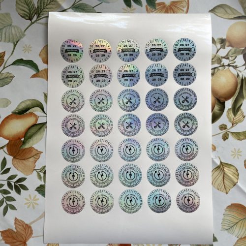Hologramos vinyl 6 éves (2026-2031) VDE felülvizsgálati matrica 30 mm kör