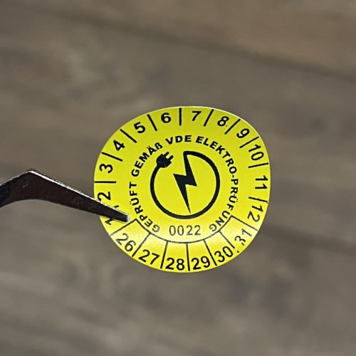 Weather-Resistant Polyester VDE Inspection Sticker for 6 Years (2026-2031), 30mm Round, Yellow