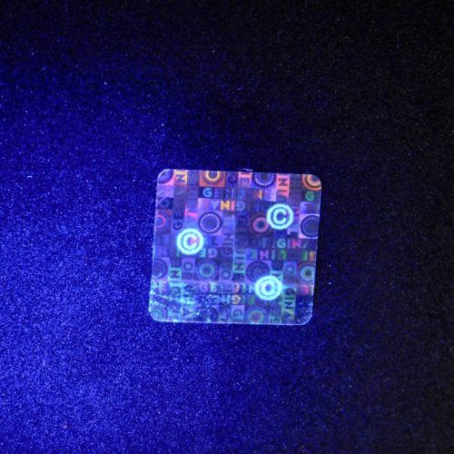 Original/Genuine 20×20 mm hologram matrica kék EGYEDI nyomtatással